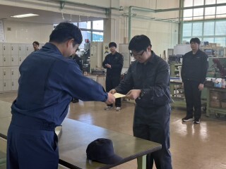 R7機械技術科3級技能検定合格03