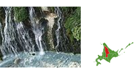 白髭の滝とブルーリバーの写真