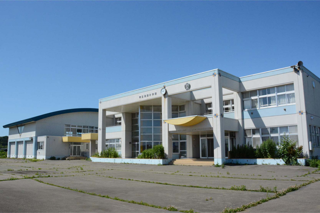 11_日高【新ひだか町】_旧鳧舞小学校1.jpg