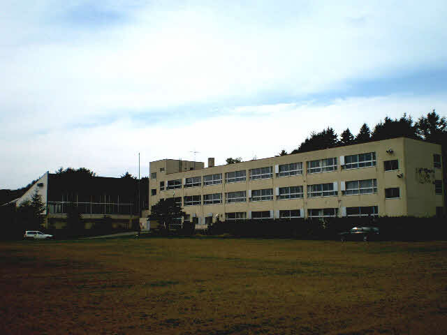 29_宗谷【稚内市】_曲渕小中学校1.jpg