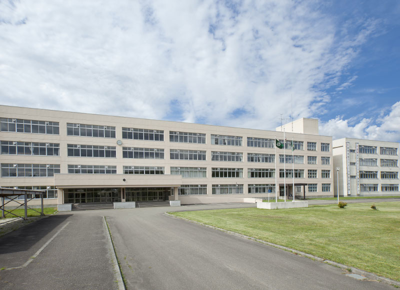 北海道三笠高等学校 校舎外観画像